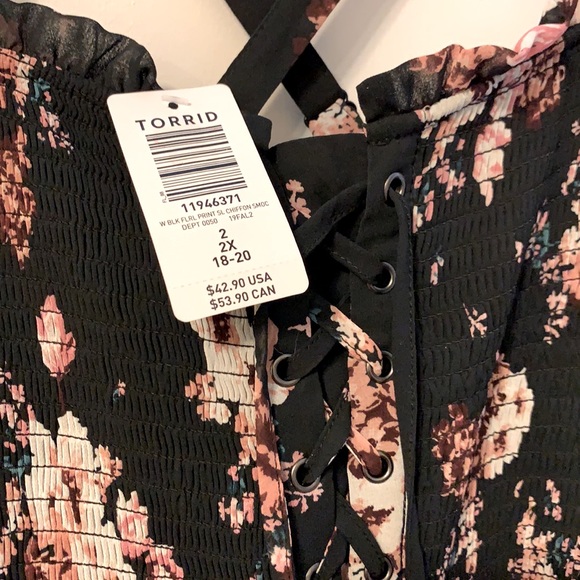 Torrid Black Floral Print Chiffon Smock - Picture 2 of 5